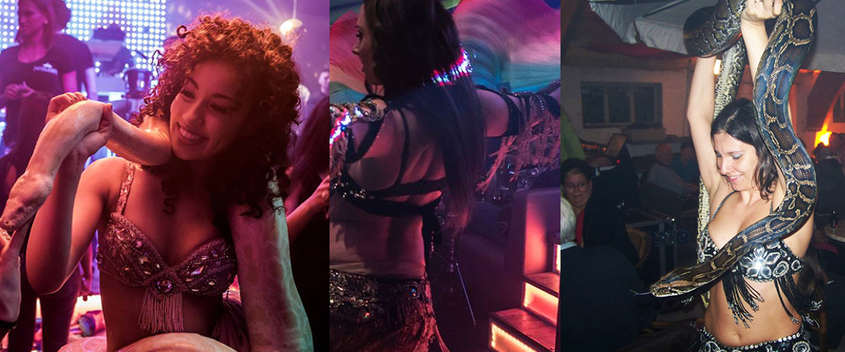 Danseres met slang act voor feest